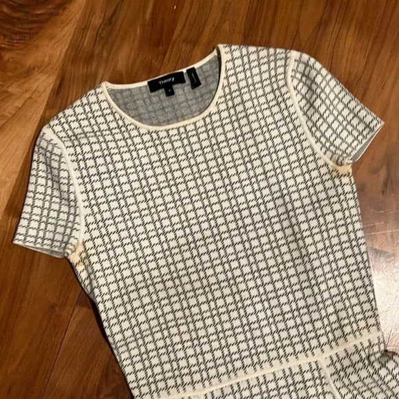 knit sweater vest dress Sweater Vest White Flutter Sleeve Dress S